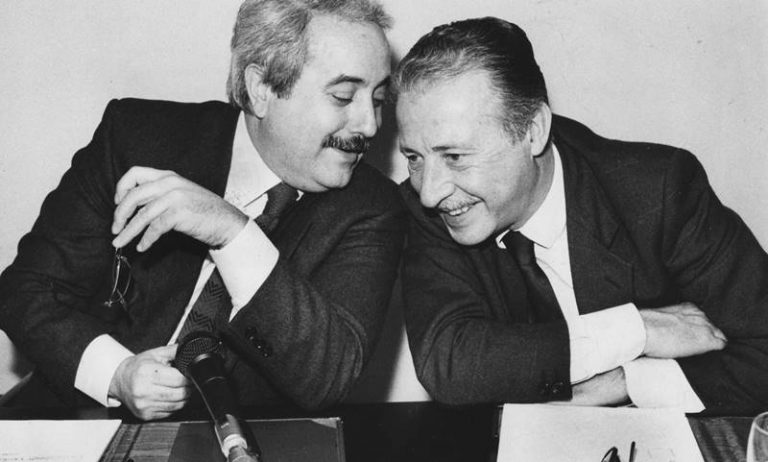 Stragi di mafia, Sant’Onofrio ricorda i giudici Falcone e Borsellino a 25 anni dalla morte