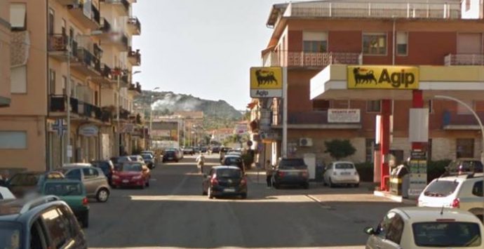 Intimidazione a Vibo Marina, ferma condanna del sindaco Elio Costa