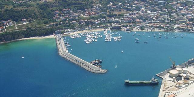 Sviluppo del porto di Vibo Marina, tavola rotonda del Pd