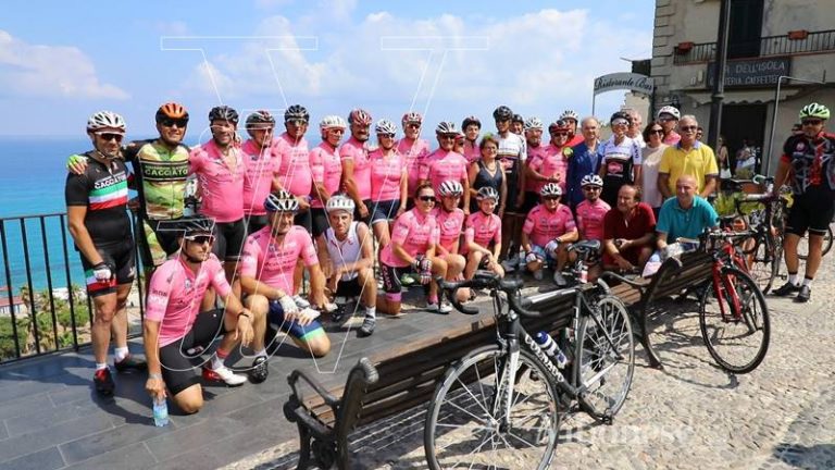 Il “Villaggio del ciclismo” fa tappa nel Vibonese (VIDEO)
