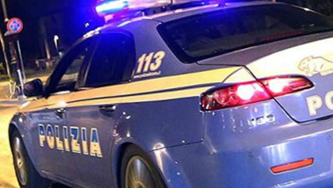 Vibo, poliziotto in servizio alla Digos trovato morto nella sua auto