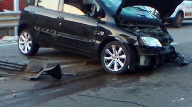 Incidente stradale a Pizzo: auto finisce fuori strada, quattro i feriti