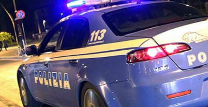 Blitz della Polizia a Cosenza: smantellata rete di spacciatori