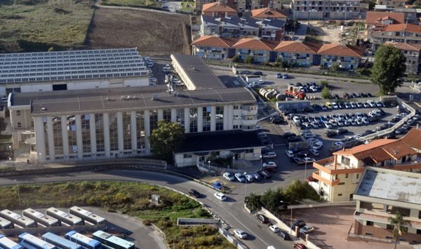 Fondi per strade e scuole, i sindaci vibonesi chiedono l’intervento dei parlamentari