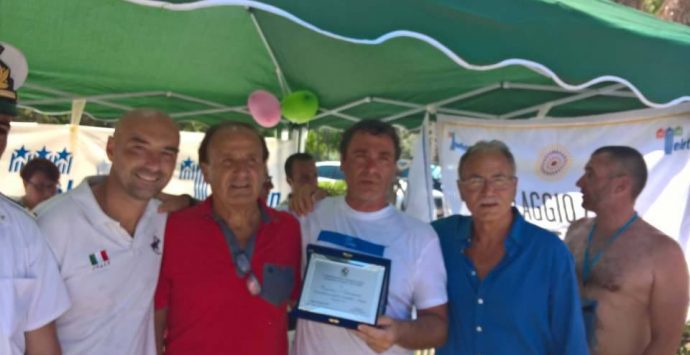 Stromboli-Tropea a nuoto: l’impresa di Vincenzo Notarianni (VIDEO)