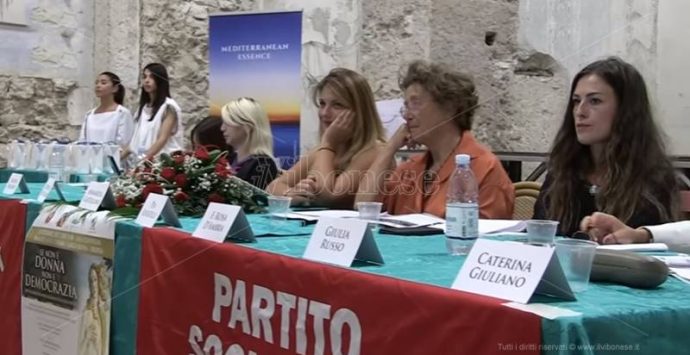 “Se non è donna non è democrazia”, a Tropea confronto sulle politiche di genere (VIDEO)