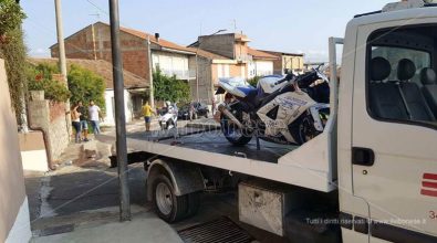 Paravati, si schianta con la moto contro un muro: grave giovane