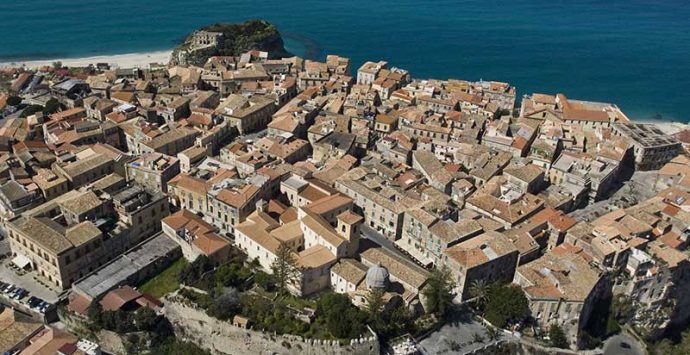 Giornata nazionale del camminare, suggestivo “urban trekking” a Tropea