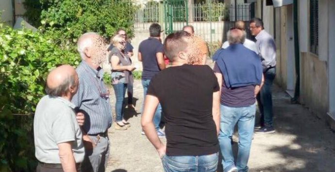 Cas a Vibo, Fratelli d’Italia guida la protesta