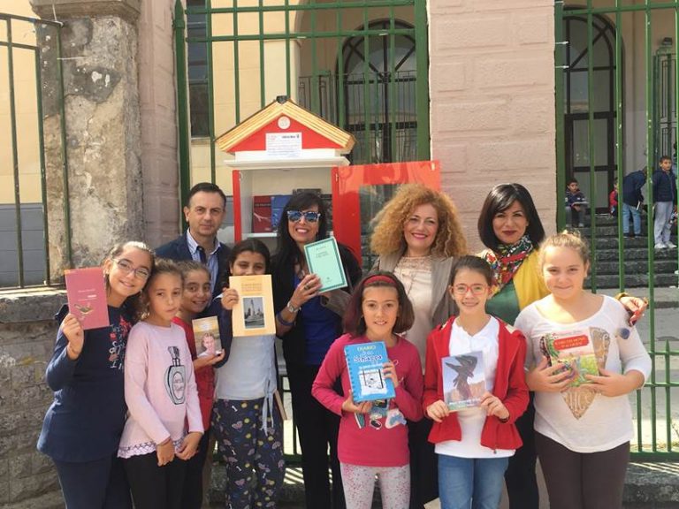 Successo a Vibo per il “Libro che prendi, libro che doni”