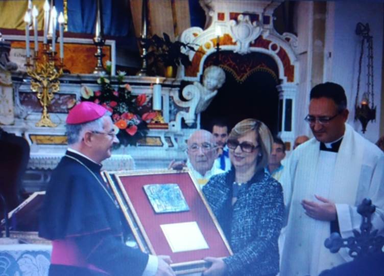 Festa del Rosario a Vibo, l’omaggio “Mater Admirabilis” alla mamma di Francesco Prestia Lamberti