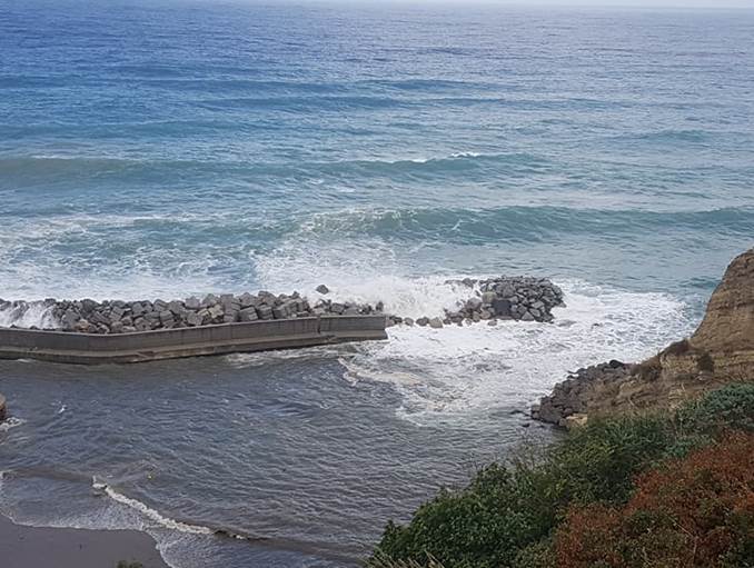 Pizzo Calabro: crolla parte del molo alla Seggiola