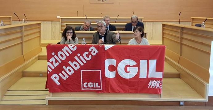 Riordino delle Province, per la Cgil «Vibo è l’emblema del fallimento della riforma» (VIDEO)