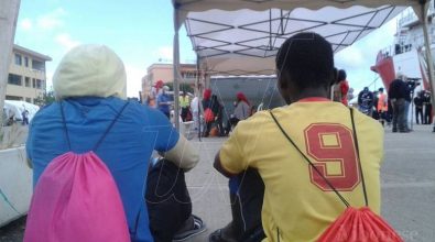 Gestione migranti, infuria la polemica. “Vibo Unica”: «Muratore chiarisca a nome di chi parla»