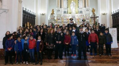 Senso dello Stato e generosità, i Carabinieri di Vibo celebrano la “Virgo Fidelis” (VIDEO)