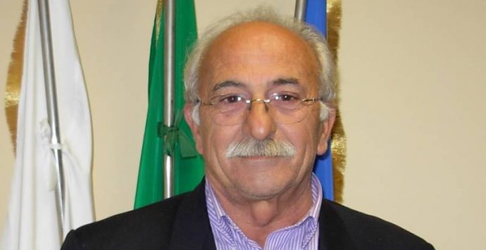 Mileto, fine dei giochi: cade l’Amministrazione guidata dal sindaco Domenico Crupi