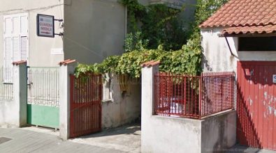 I volontari ospedalieri donano un defibrillatore alla Guardia medica di Vibo Marina
