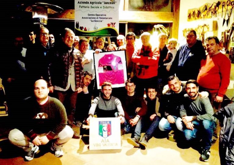Gli arbitri vibonesi scoprono “La Goccia”: è festa alla fattoria sociale
