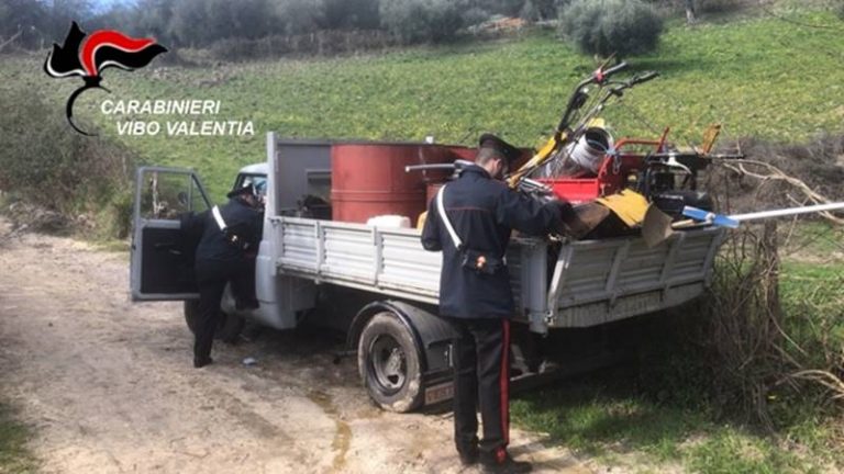 Furto nella notte a San Calogero, i carabinieri ritrovano parte della refurtiva