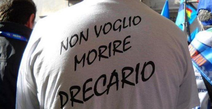 Proroga Tirocini, Lo Schiavo e Mammoliti: «Serve un Piano straordinario del lavoro»