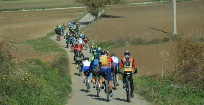 Sport e ambiente, l’associazione “Bicinsieme” San Costantino entra a far parte della Fiab