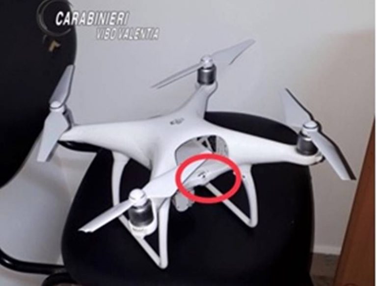 Drone, giubbino antiproiettile e marijuana sequestrati a Nicotera