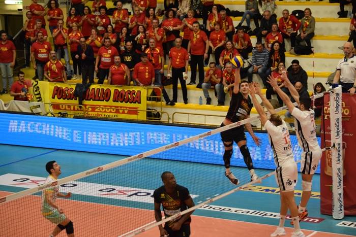 Superlega, nuovo tonfo per la Tonno Callipo: al PalaValentia passa Milano (VIDEO)