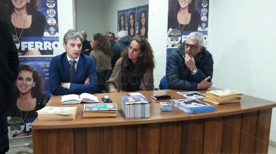 Politiche 2018 | Wanda Ferro apre la segreteria a Vibo: «In campo contro la politica clientelare» (VIDEO)
