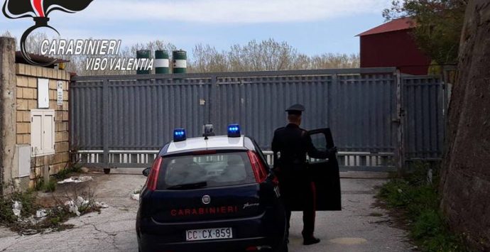 Filandari, i carabinieri sventano furto di materiale e mettono in fuga i ladri