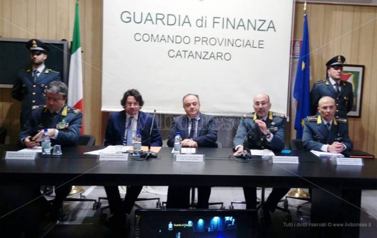 Stammer 2 | Gratteri: «I vibonesi hanno scalzato i pugliesi nei traffici con l’Albania» (VIDEO)