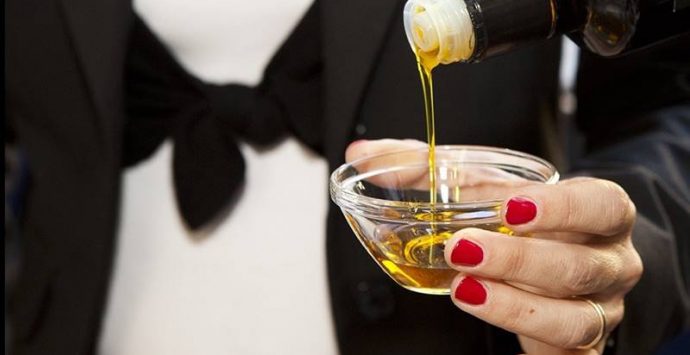 All’Alberghiero di Vibo seminario sulla degustazione dell’olio extravergine di oliva