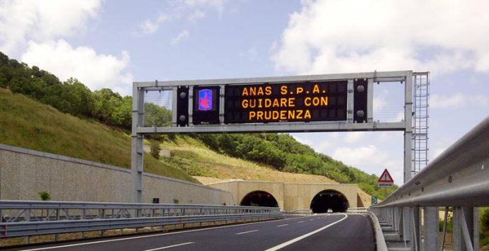 Lavori sull’autostrada A2, previste limitazioni al traffico nel tratto Vibonese
