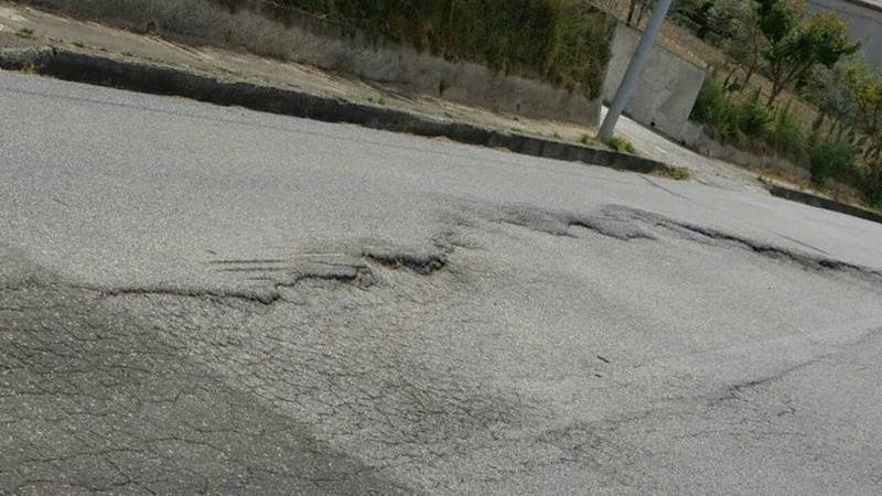 La situazione della strada provinciale a Triparni