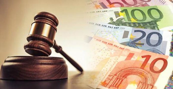 Usura bancaria nel Vibonese, riaperte le indagini