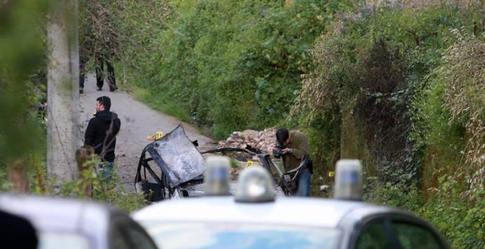 Il silenzio della Calabria sull’autobomba di Limbadi che sembra non aver fatto rumore