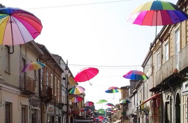 Il corso di Vibo si colora di primavera, al via la “Fiera dei fiori”