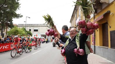 Il Giro d’Italia passa da Vibo, chiuse al transito pure le strade del centro abitato