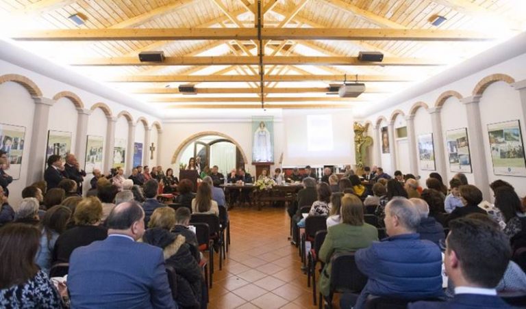 Cultura e società all’ombra della Grande chiesa: a Paravati presentata la rivista “Kairos” (VIDEO)