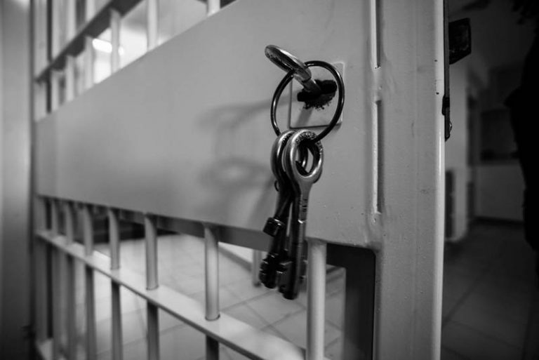 Sparatoria a Coccorino di Joppolo, 59enne lascia il carcere