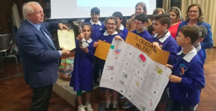 Agli alunni della Vespucci di Vibo il primo premio del concorso Fisco & Scuola (VIDEO)