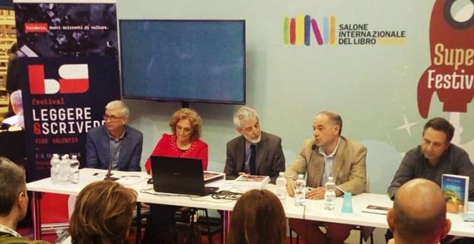 Salone del libro, positiva l’esperienza del Sistema bibliotecario vibonese a Torino