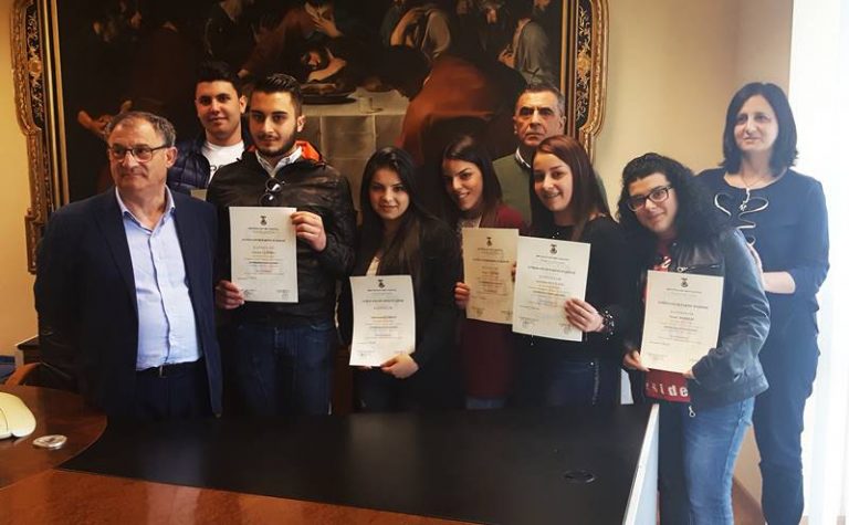 Alternanza scuola-lavoro, concluso lo stage in Provincia per sei studenti del “Galilei” di Vibo