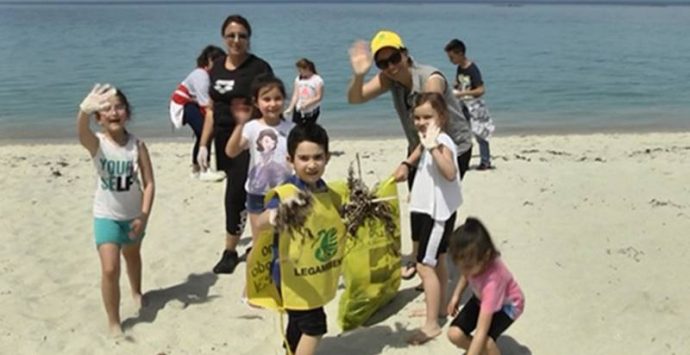 Spiagge e fondali puliti, a Ricadi torna l’iniziativa ecologista (VIDEO)