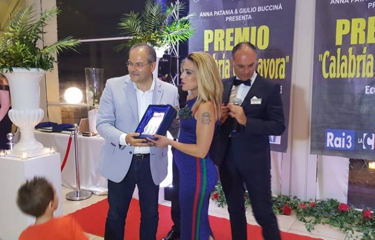 Premio “La Calabria che lavora” alla sorianese Maria Teresa Raffaele
