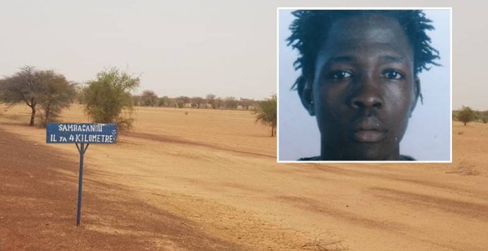 Omicidio a San Calogero, Soumaila Sacko trova pace nel cimitero di Sambacanou