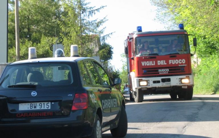 Due incendi a San Calogero, fulmine colpisce mansarda e lavatrice va a fuoco