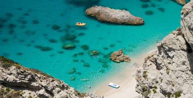 Spiagge adatte ai bambini, due vibonesi tra le migliori