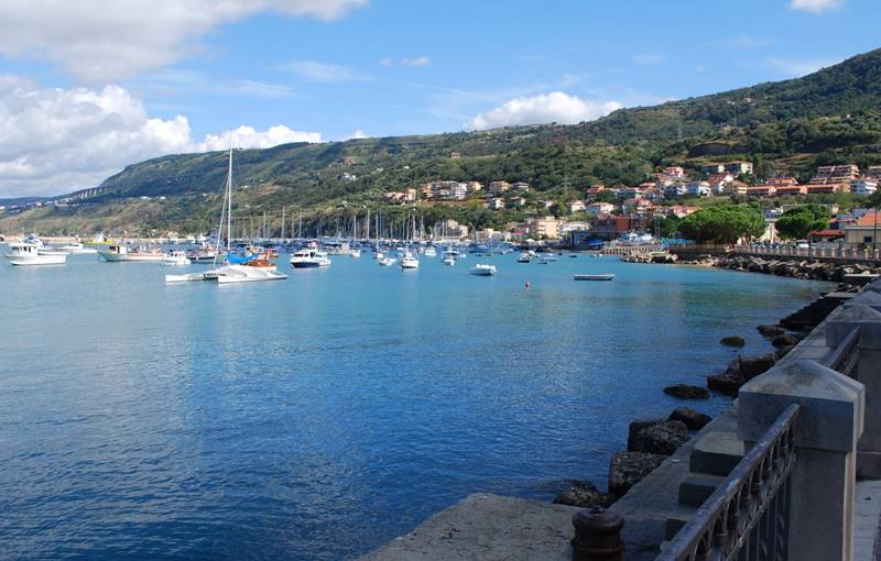 Il porto di Vibo Marina