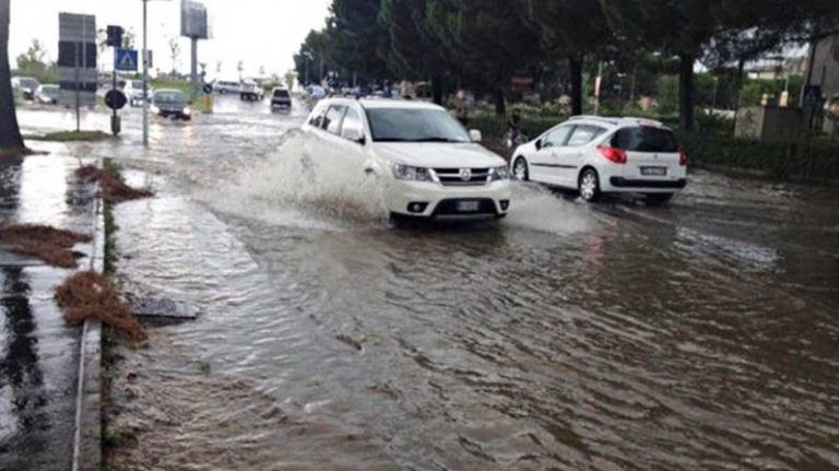 Maltempo in arrivo, allerta arancione in provincia di Vibo