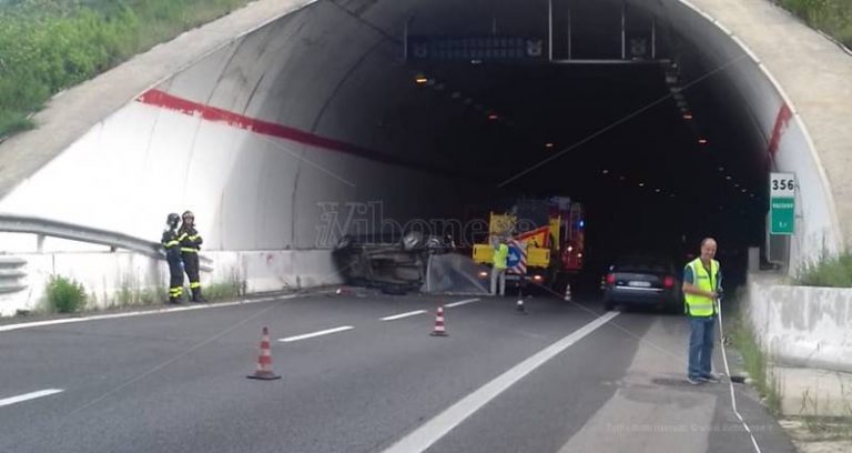 Incidente mortale nel tratto vibonese dell’A2, automobilista deceduto sul colpo